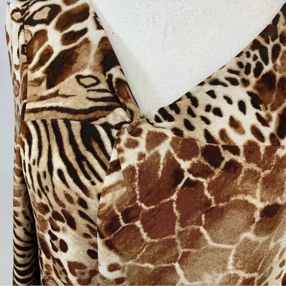 Chicos Travelers 0 Top Woman Small  Slinky Knit Brown Animal Print 3/4 Sleeve - Picture 2 of 11
